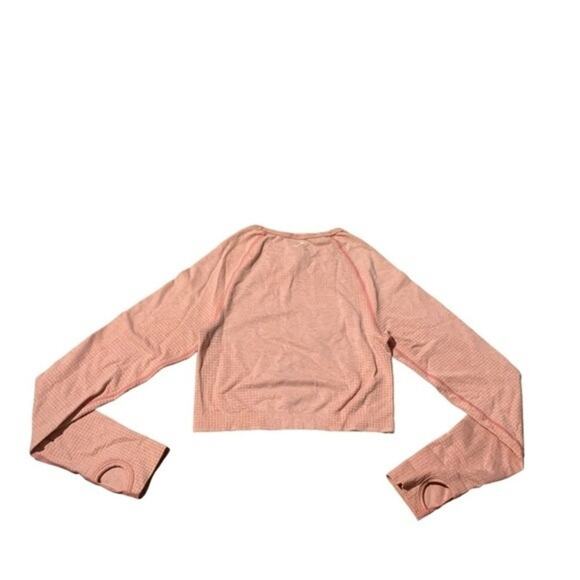 Gymshark Vital Seamless Cropped Top Long Sleeve Peach Size Small - Picture 2 of 8